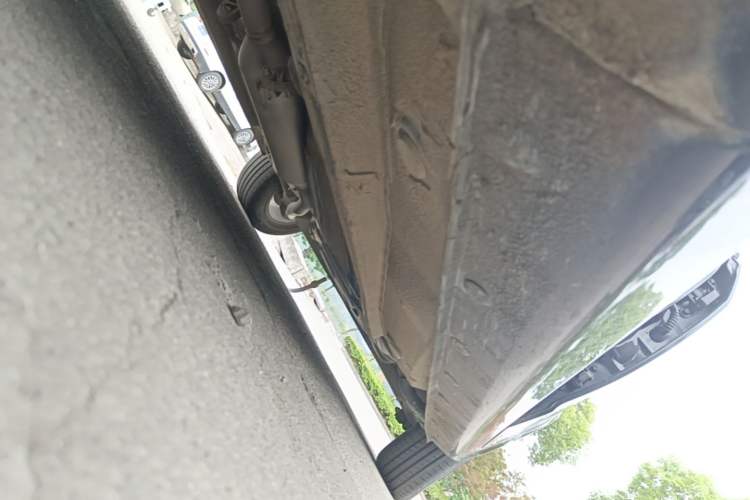 Used Geely Auto Vision 2017 1.5L Manual Happiness Edition Left Side Sill