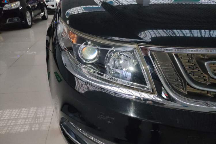 Used Geely Auto Vision 2017 1.5L Manual Happiness Edition Right Front Headlight