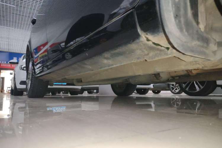 Used Geely Auto Vision 2017 1.5L Manual Happiness Edition Right Side Sill