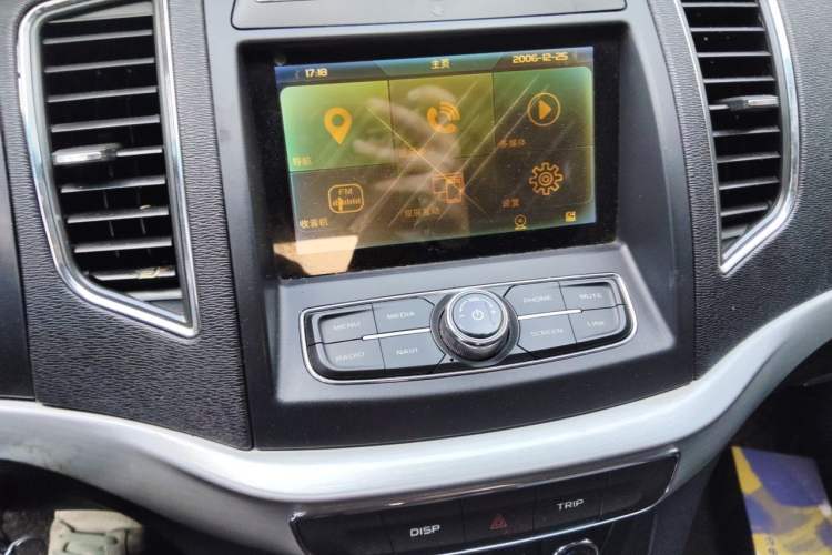 Used Geely Auto Vision 2017 1.5L Manual Happiness Edition Audio And AC Panel