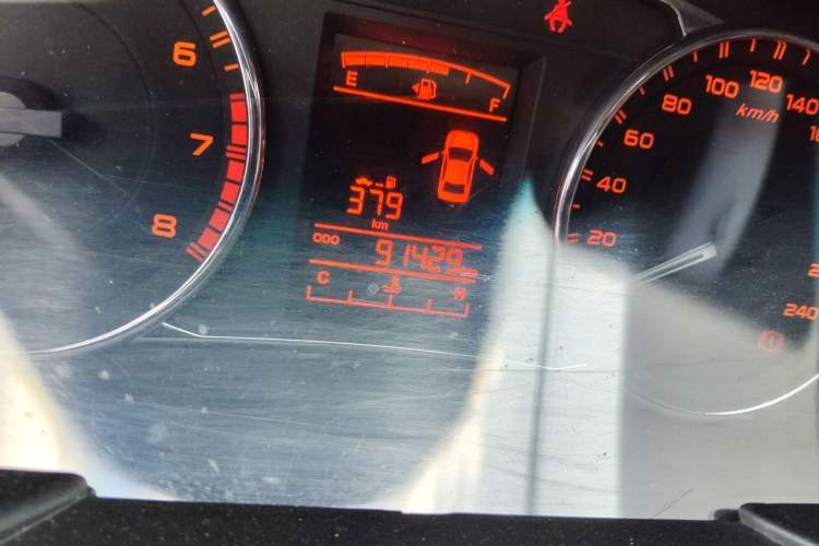 Used Geely Auto Vision 2017 1.5L Manual Happiness Edition Odometer Close Up