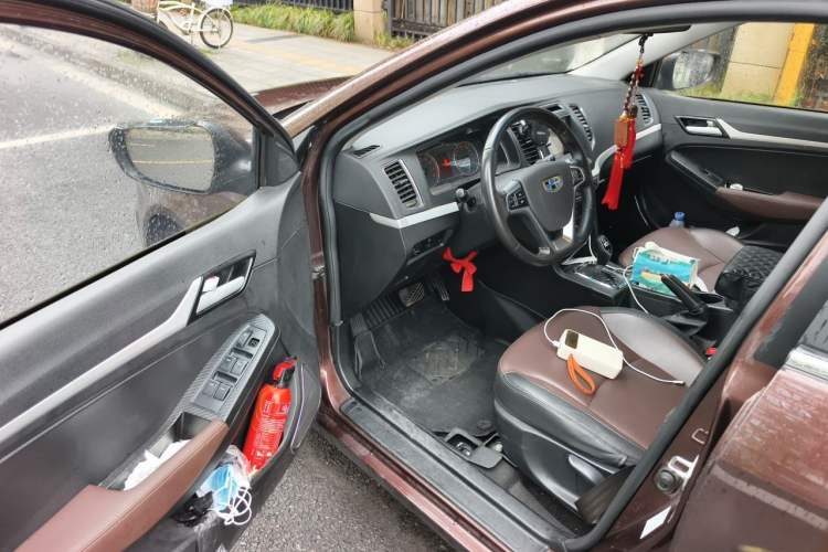 Used Geely Auto Vision 2017 1.5L Automatic Happiness Edition Driver Seat