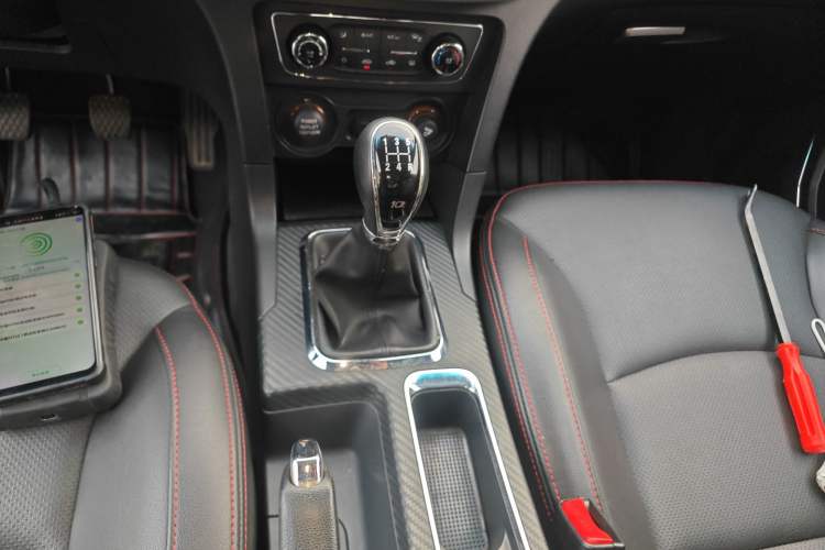 Used Geely Auto Vision 2017 1.5L Manual Happiness Edition Gear Lever