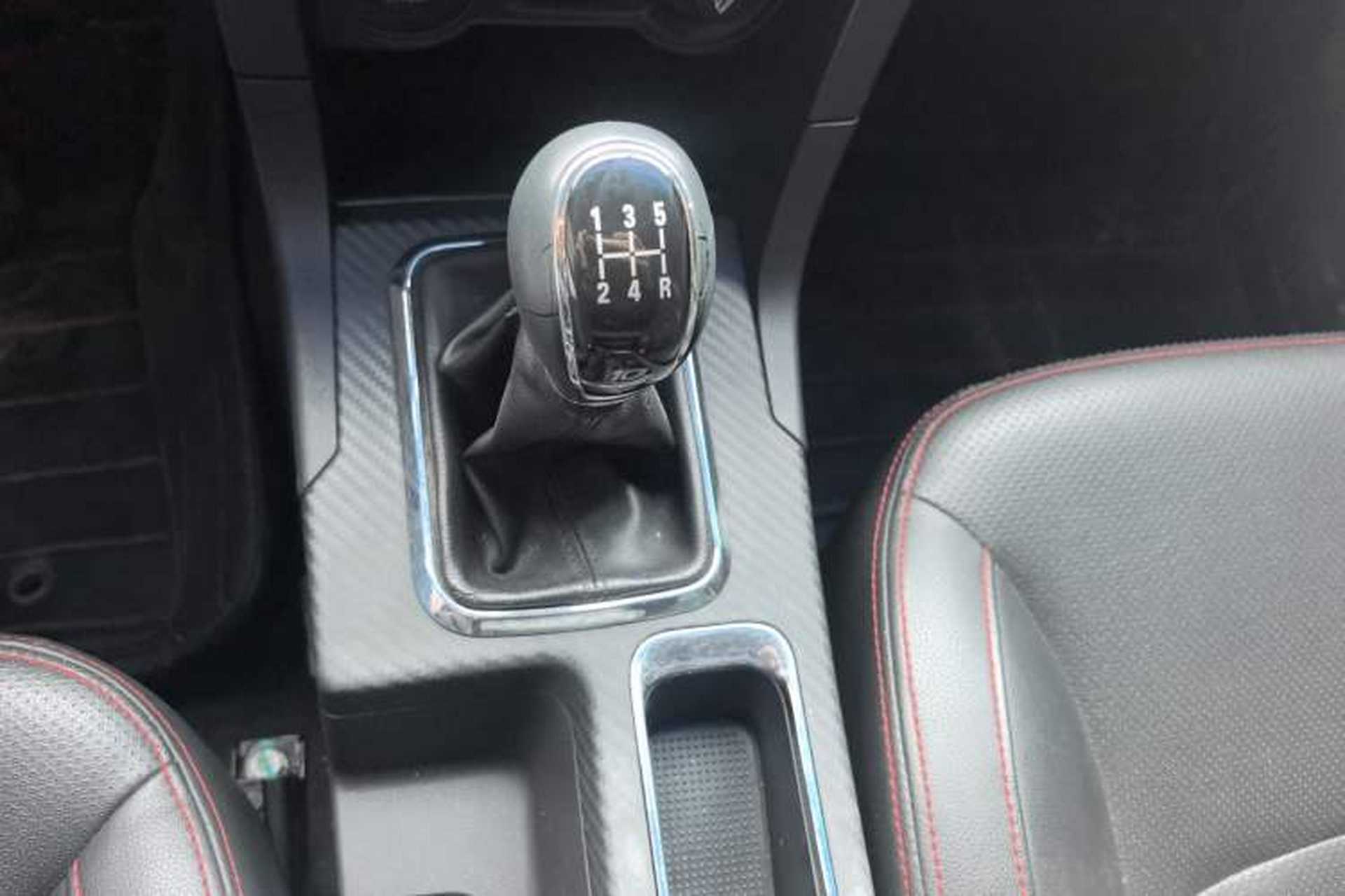Used Geely Auto Vision 2017 1.5L Manual Happiness Edition Gear Lever