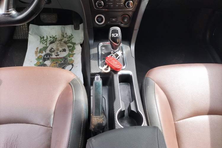 Used Geely Auto Vision 2017 1.5L Automatic Happiness Edition Gear Lever