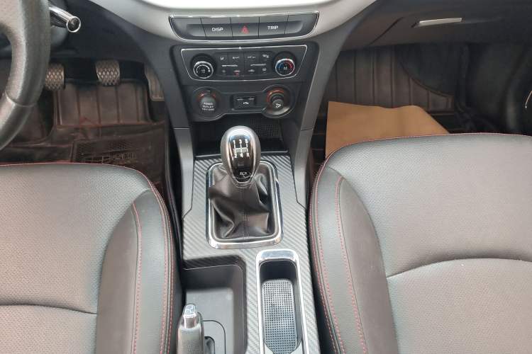 Used Geely Auto Vision 2017 1.5L Manual Happiness Edition Gear Lever