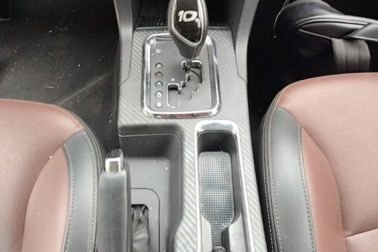 Used Geely Auto Vision 2017 1.5L Automatic Happiness Edition Gear Lever
