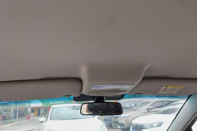Used Geely Auto Vision 2017 1.5L Automatic Happiness Edition Headliner