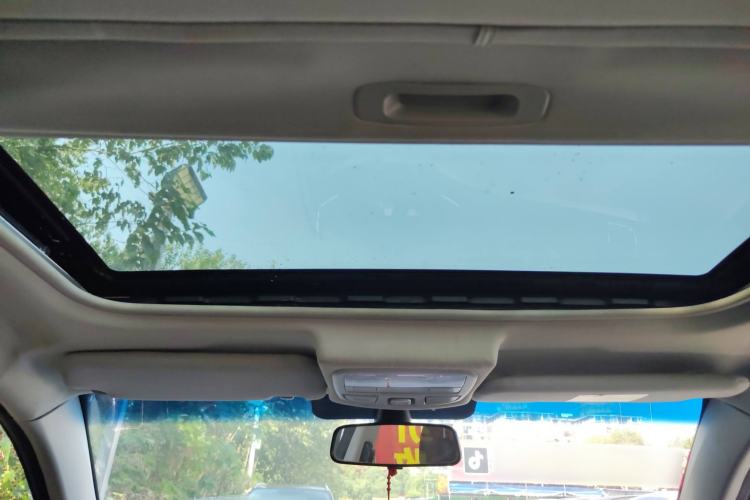 Used Geely Auto Vision 2017 1.5L Manual Happiness Edition Headliner