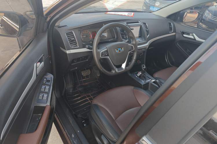 Used Geely Auto Vision 2017 1.5L Automatic Happiness Edition Interior 2