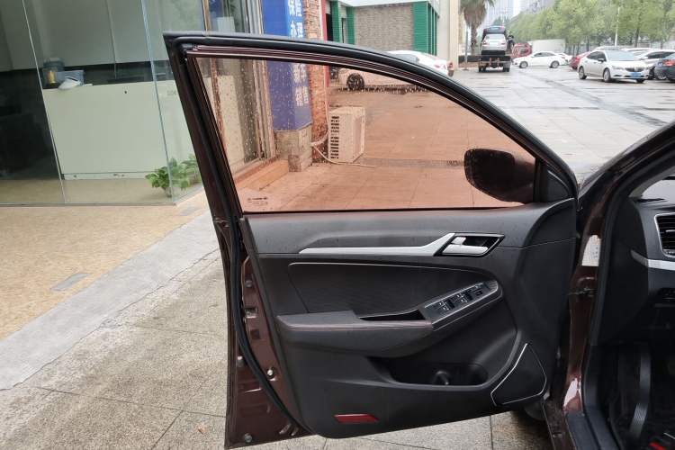 Used Geely Auto Vision 2017 1.5L Manual Happiness Edition Left Front Door Interior