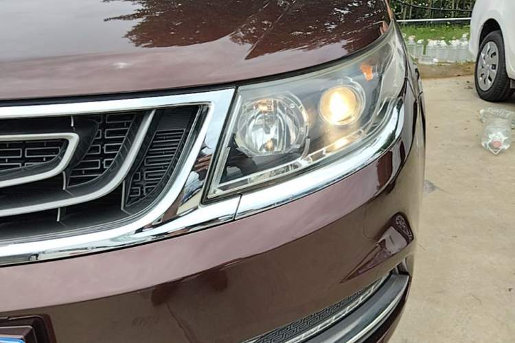 Used Geely Auto Vision 2017 1.5L Automatic Happiness Edition Left Front Headlight
