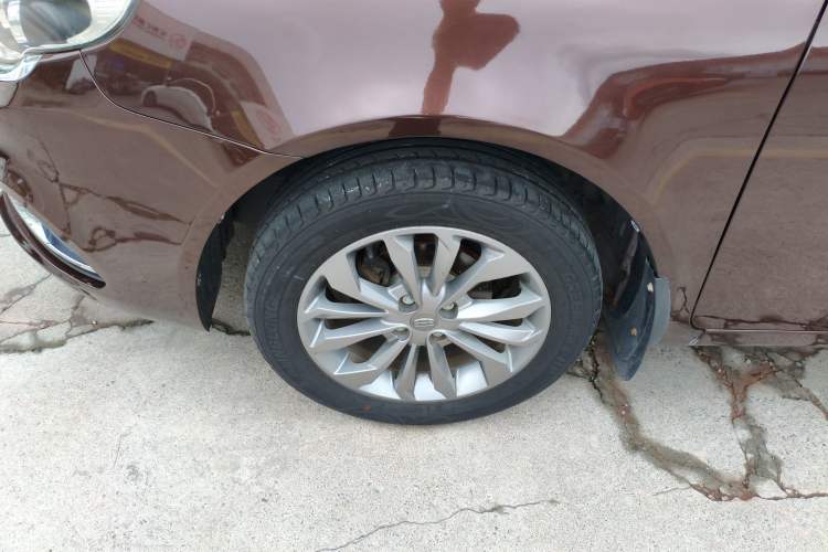 Used Geely Auto Vision 2017 1.5L Automatic Happiness Edition Left Front Wheel Hub