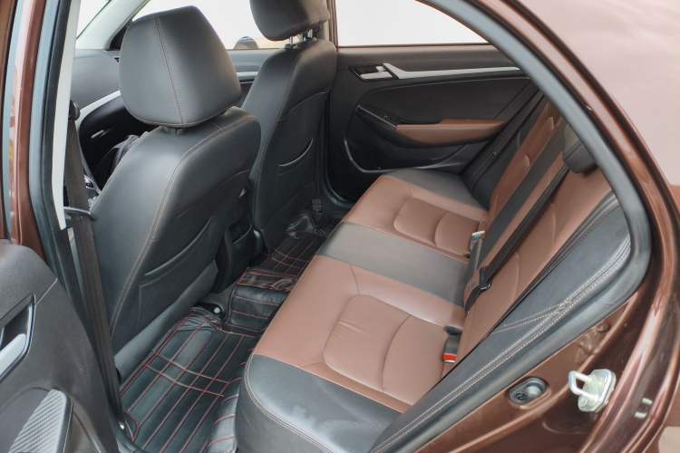 Used Geely Auto Vision 2017 1.5L Automatic Happiness Edition Left Rear Seat
