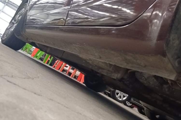 Used Geely Auto Vision 2017 1.5L Manual Happiness Edition Left Side Sill