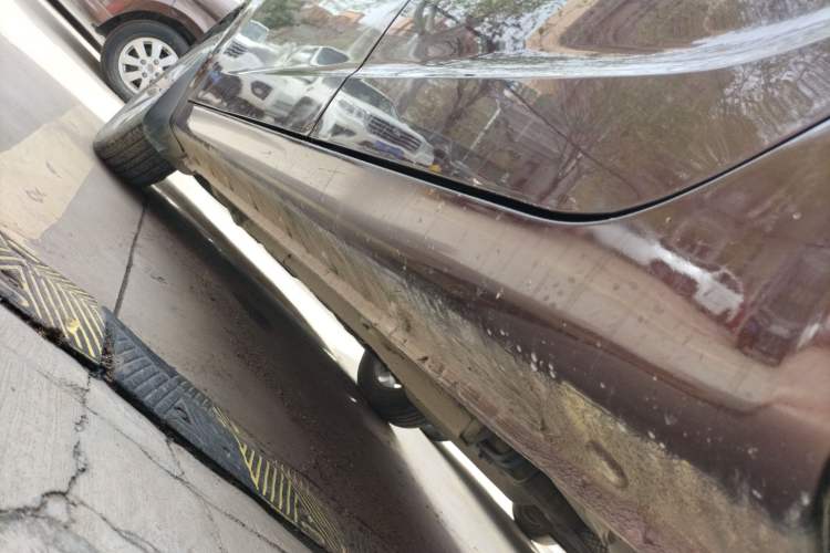 Used Geely Auto Vision 2017 1.5L Automatic Happiness Edition Left Side Sill