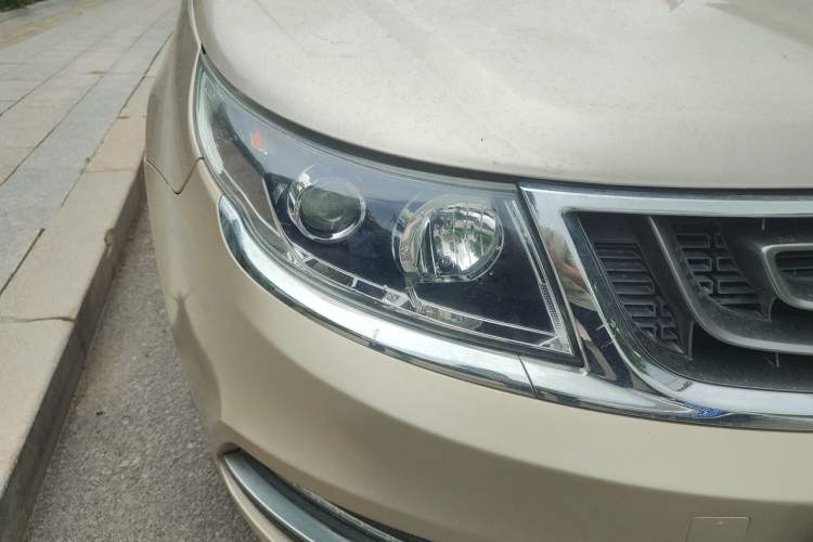 Used Geely Auto Vision 2017 1.5L Manual Happiness Edition Right Front Headlight