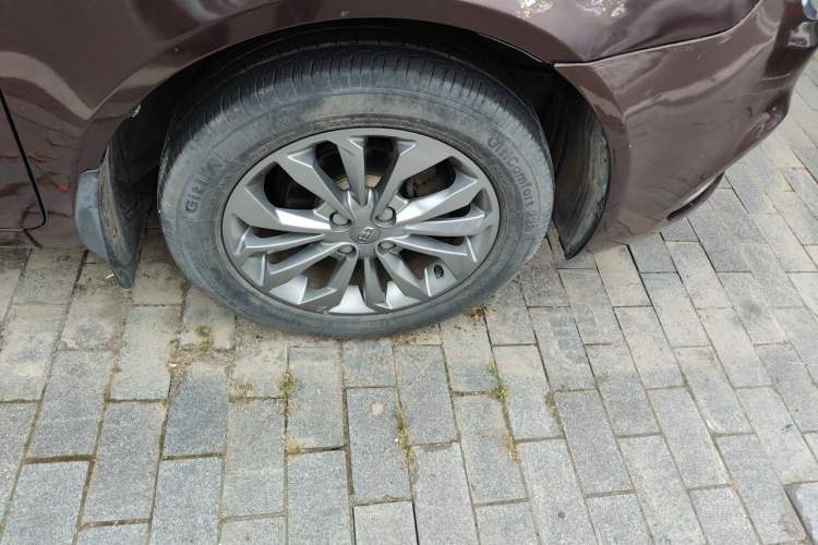Used Geely Auto Vision 2017 1.5L Automatic Happiness Edition Right Front Wheel Hub