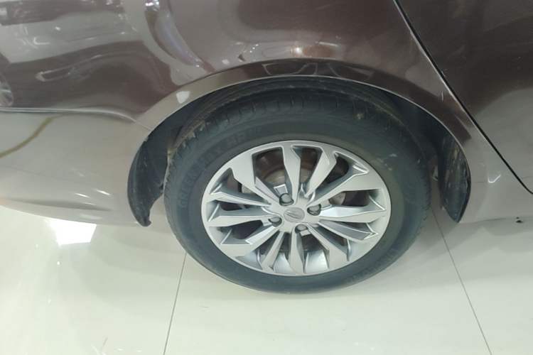 Used Geely Auto Vision 2017 1.5L Manual Happiness Edition Right Rear Wheel Hub