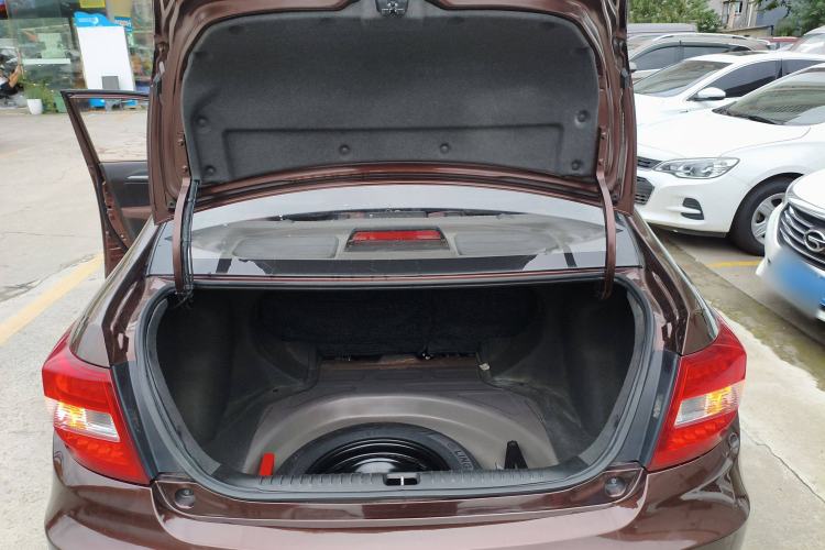 Used Geely Auto Vision 2017 1.5L Automatic Happiness Edition Trunk
