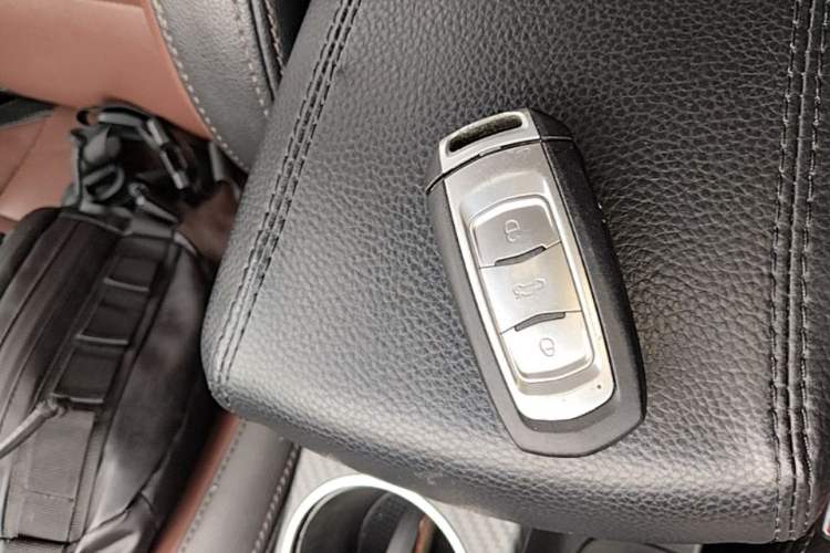 Used Geely Auto Vision 2017 1.5L Automatic Happiness Edition Vehicle Key