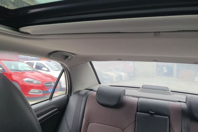 Used Geely Auto Vision 2017 1.5L Automatic Happiness Edition Headliner