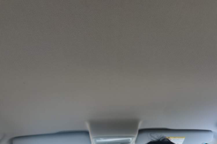 Used Geely Auto Vision 2017 1.5L Automatic Happiness Edition Headliner