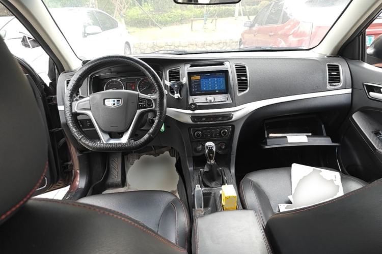 Used Geely Auto Vision 2017 1.5L Manual Happiness Edition Center Console