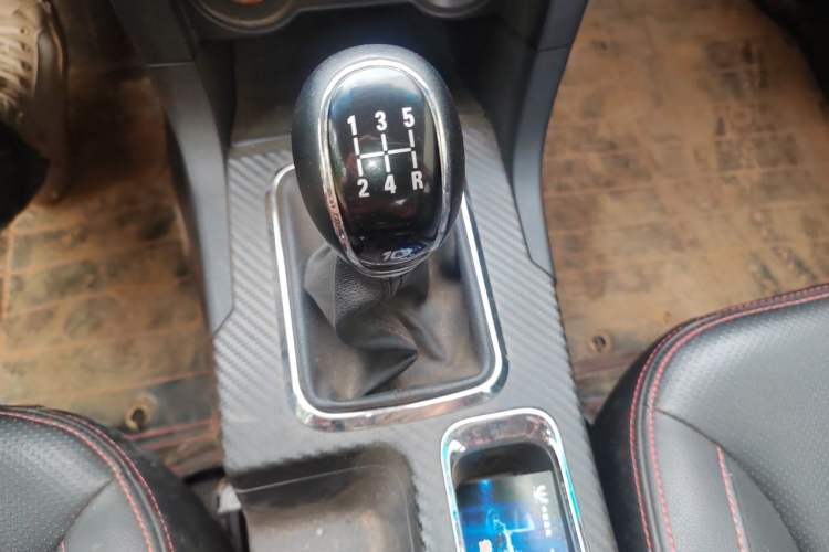 Used Geely Auto Vision 2017 1.5L Manual Happiness Edition Gear Lever