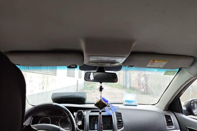Used Geely Auto Vision 2017 1.5L Manual Happiness Edition Headliner