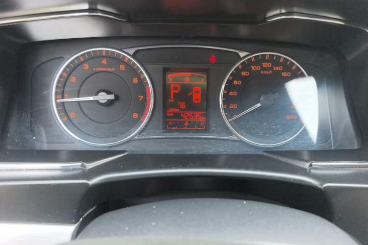 Used Geely Auto Vision 2017 1.5L Automatic Happiness Edition Odometer Close Up