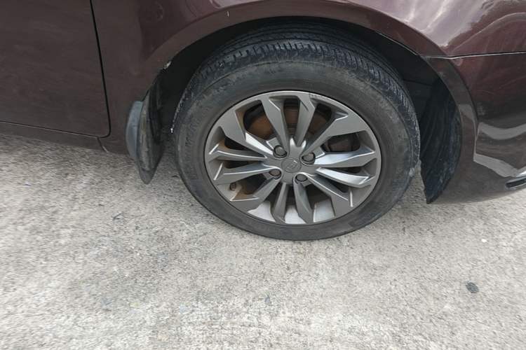 Used Geely Auto Vision 2017 1.5L Manual Happiness Edition Right Front Wheel Hub