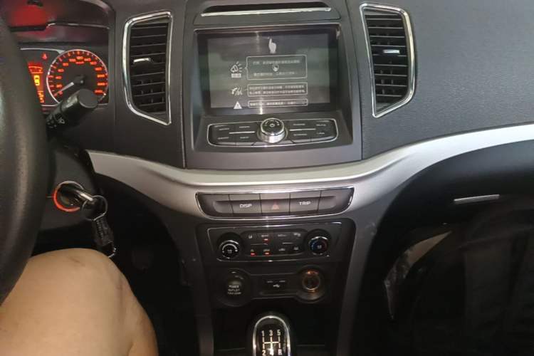 Used Geely Auto Vision 2017 1.5L Manual Happiness Edition Audio And AC Panel