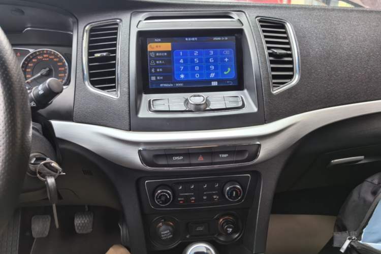 Used Geely Auto Vision 2017 1.5L Manual Happiness Edition Audio And AC Panel