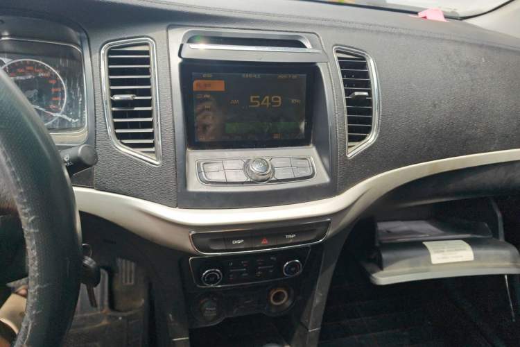 Used Geely Auto Vision 2017 1.5L Manual Happiness Edition Audio And AC Panel