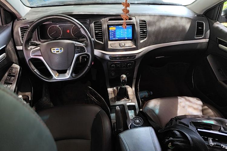Used Geely Auto Vision 2017 1.5L Manual Happiness Edition Center Console