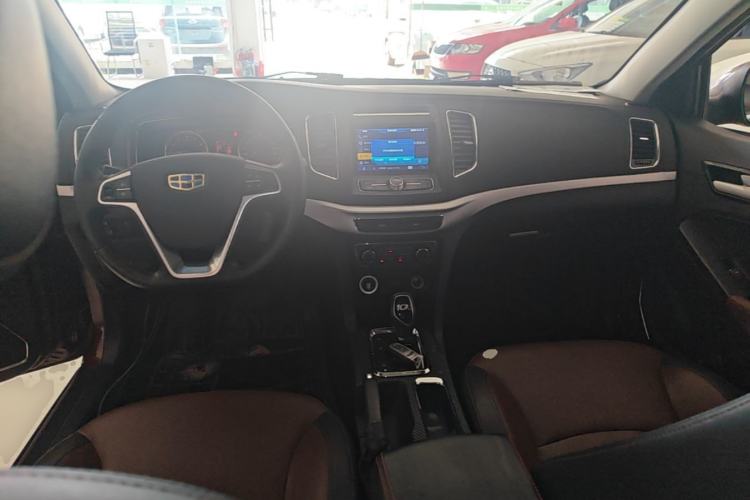 Used Geely Auto Vision 2017 1.5L Automatic Happiness Edition Center Console