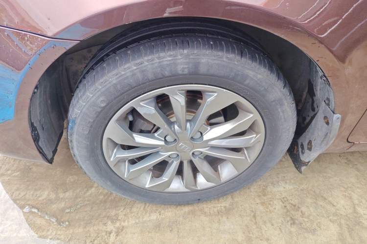 Used Geely Auto Vision 2017 1.5L Automatic Happiness Edition Exterior 4