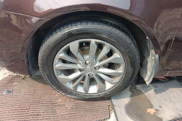 Used Geely Auto Vision 2017 1.5L Automatic Happiness Edition Exterior 4