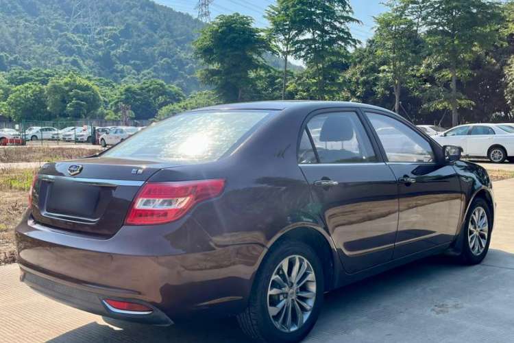 Used Geely Auto Vision 2017 1.5L Automatic Happiness Edition Exterior 5