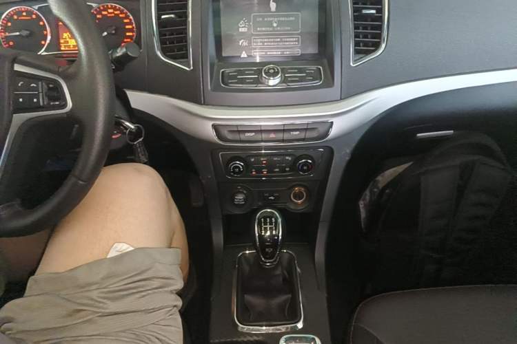 Used Geely Auto Vision 2017 1.5L Manual Happiness Edition Gear Lever