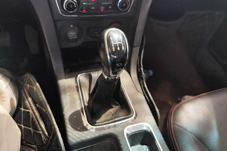 Used Geely Auto Vision 2017 1.5L Manual Happiness Edition Gear Lever