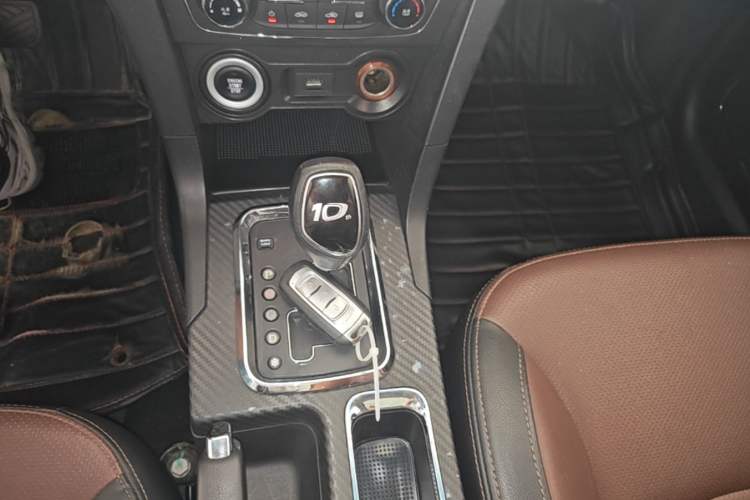 Used Geely Auto Vision 2017 1.5L Automatic Happiness Edition Gear Lever