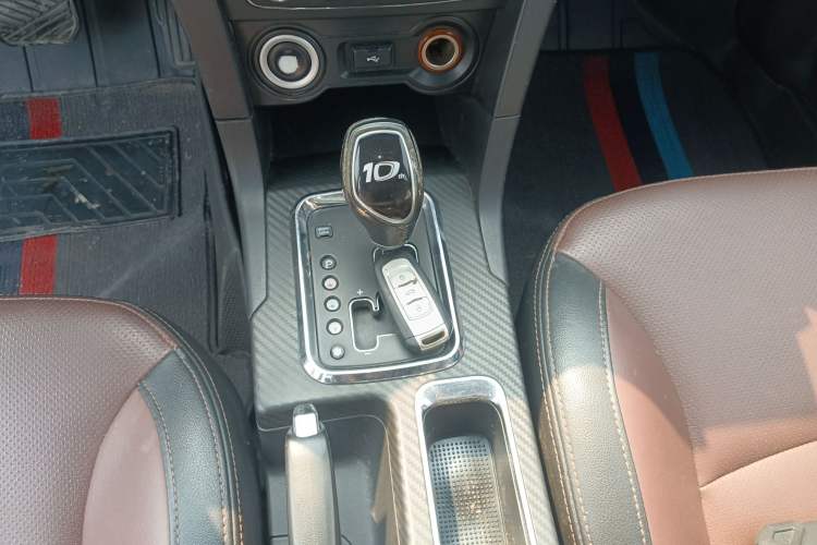 Used Geely Auto Vision 2017 1.5L Automatic Happiness Edition Gear Lever
