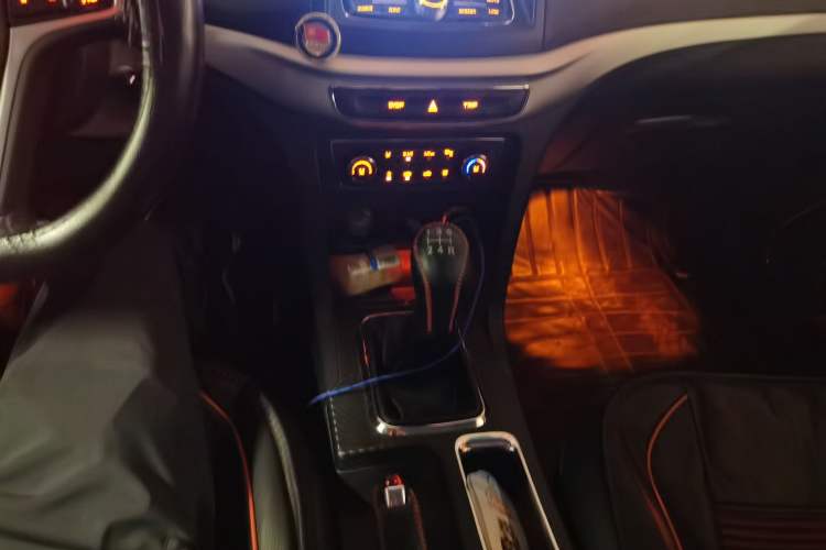 Used Geely Auto Vision 2017 1.5L Manual Happiness Edition Gear Lever