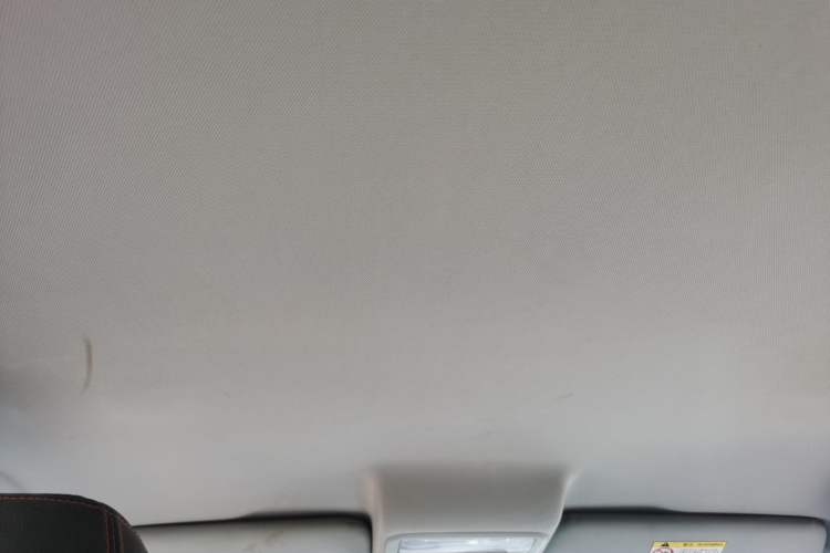 Used Geely Auto Vision 2017 1.5L Manual Happiness Edition Headliner