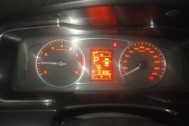 Used Geely Auto Vision 2017 1.5L Automatic Happiness Edition Instrument Cluster