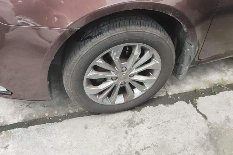 Used Geely Auto Vision 2017 1.5L Manual Happiness Edition Left Front Wheel Hub