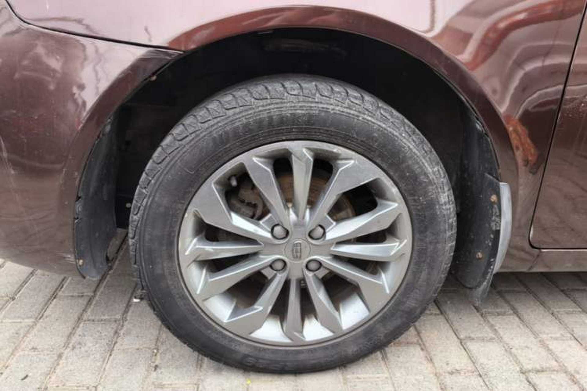 Used Geely Auto Vision 2017 1.5L Manual Happiness Edition Left Front Wheel Hub
