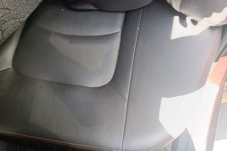 Used Geely Auto Vision 2017 1.5L Manual Happiness Edition Left Rear Seat